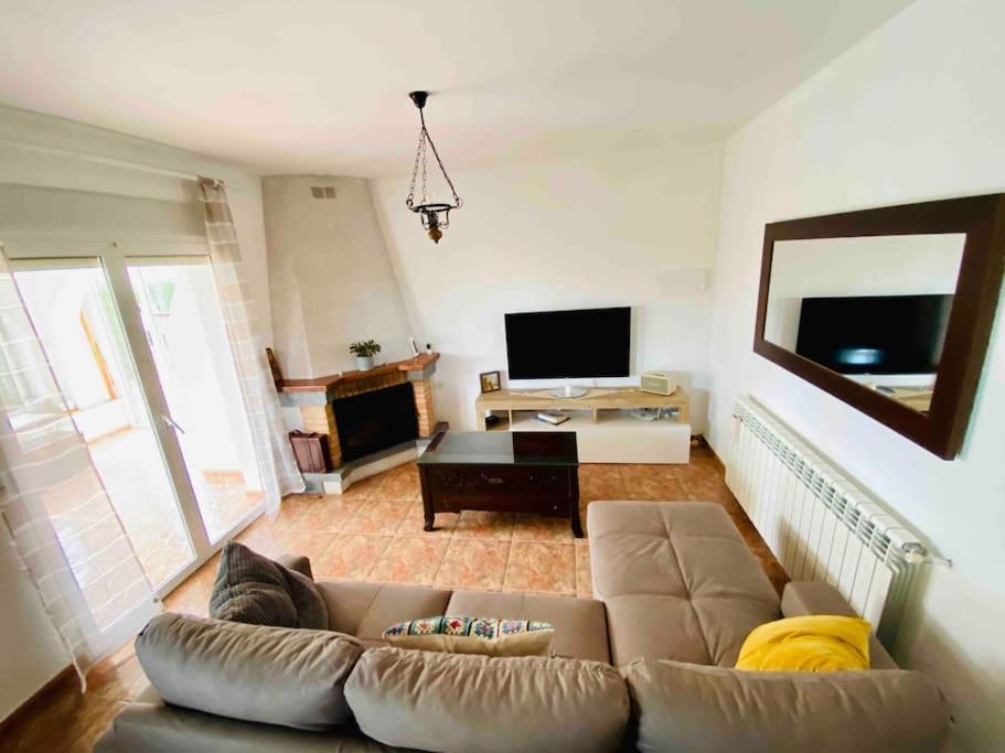 Villa Caramonte, En Costa Dorada Les Tres Cales 外观 照片