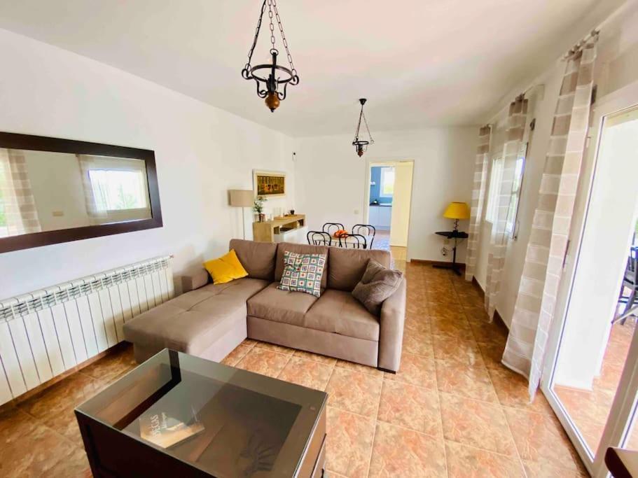 Villa Caramonte, En Costa Dorada Les Tres Cales 外观 照片