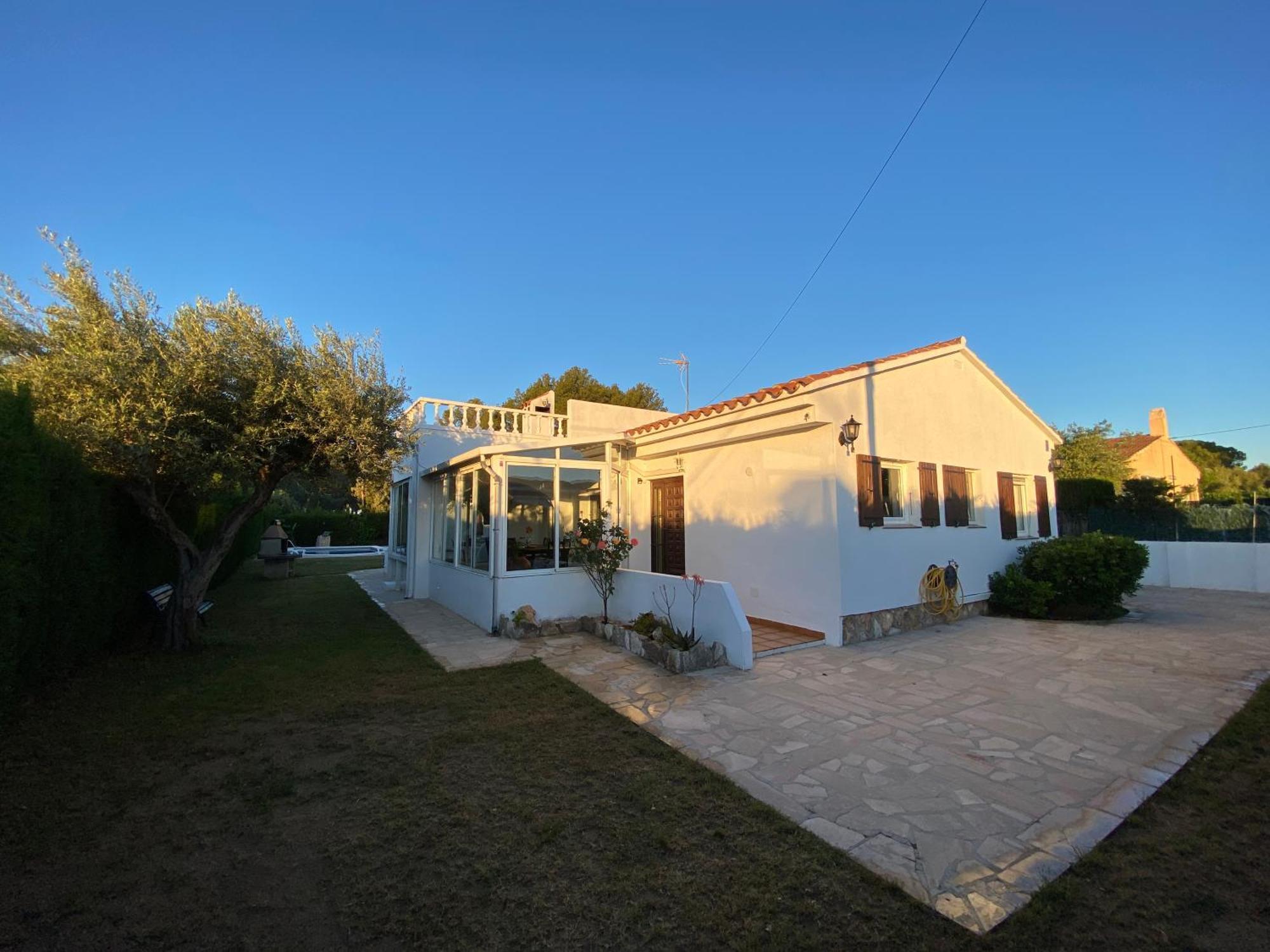 Villa Caramonte, En Costa Dorada Les Tres Cales 外观 照片